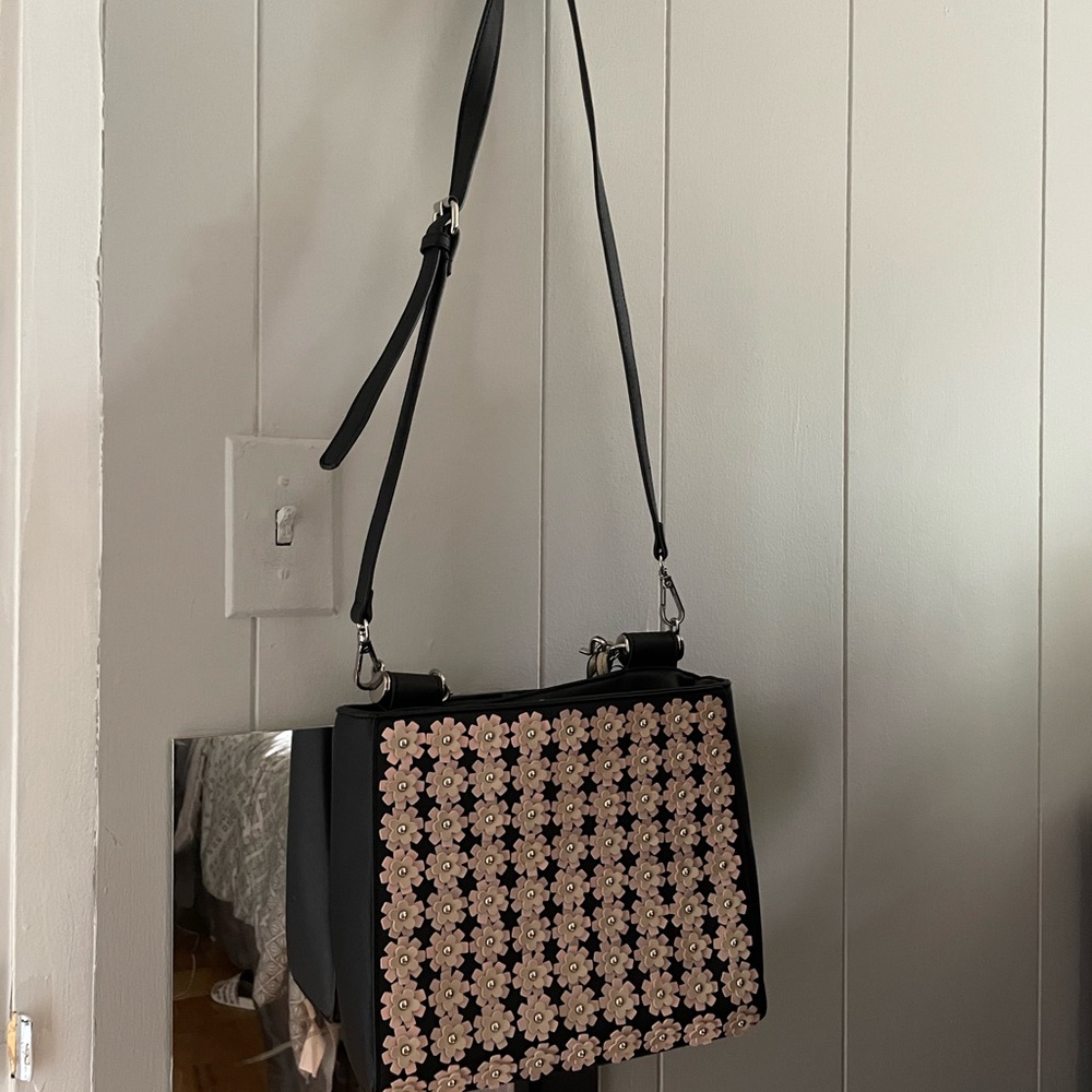 CATHERINE MALANDRINO BLACK & PINK FLORAL HANDBAG W CROSSBODY STRAP VEGAN LEATHER - Picture 3 of 7